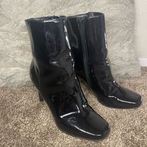 Black boots